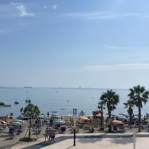 Beautiful Sea View Apartament